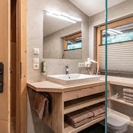 霍斯克莱切胡特酒店